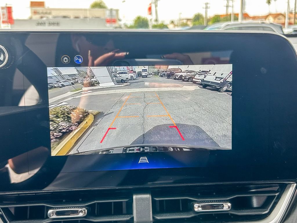 Used 2026 Chevrolet Equinox LT image 21