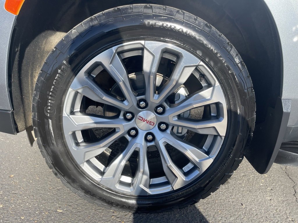 Used 2022 GMC Yukon Denali image 12