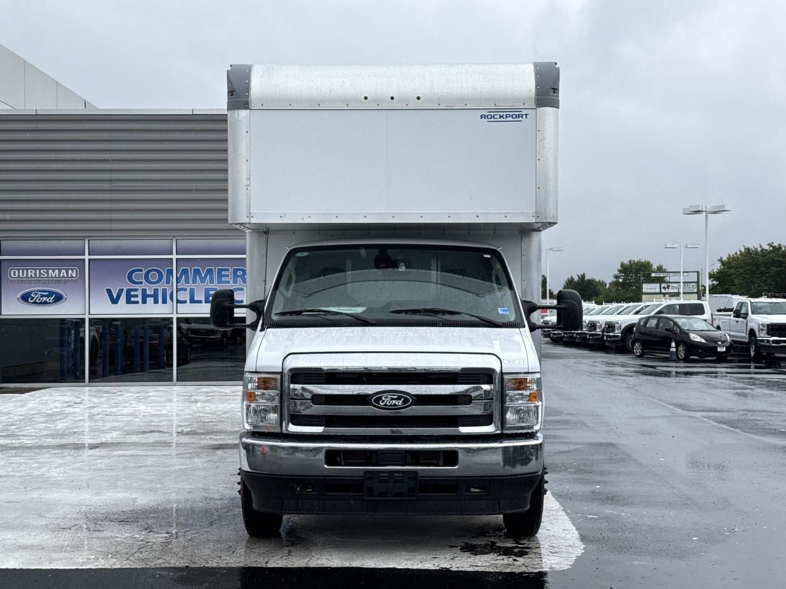 New 2027 Ford E-450 and Econoline 450 Super Duty w/ Power Equipment Group RWD image 8