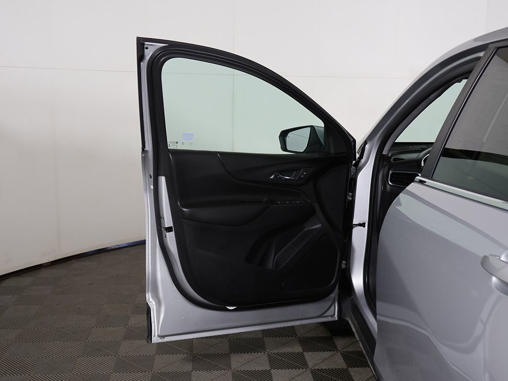 Used 2022 Chevrolet Equinox LT FWD image 15