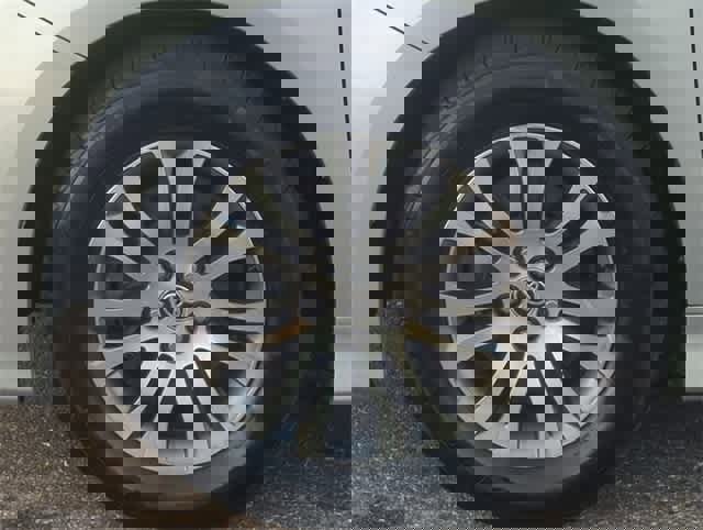 Used 2020 Toyota Sienna XLE image 14