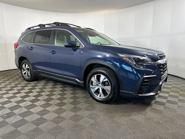 Used 2023 Subaru Ascent Premium w/ Convenience Package AWD/4WD image 2