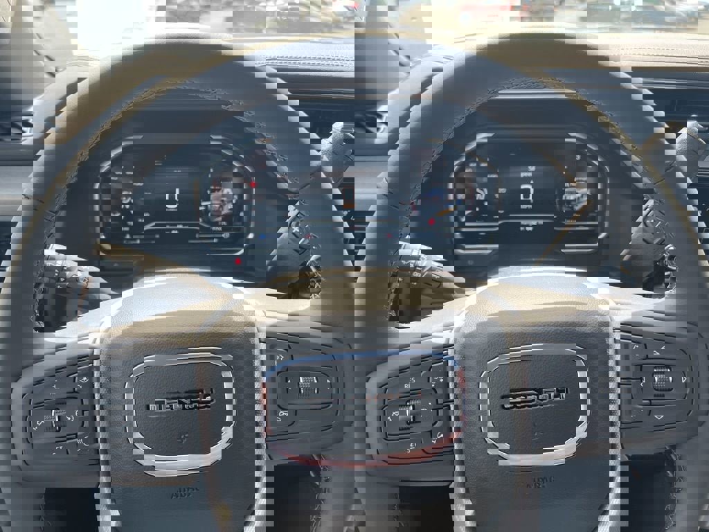 New 2025 GMC Sierra 2500 Denali w/ Denali Reserve Package image 5