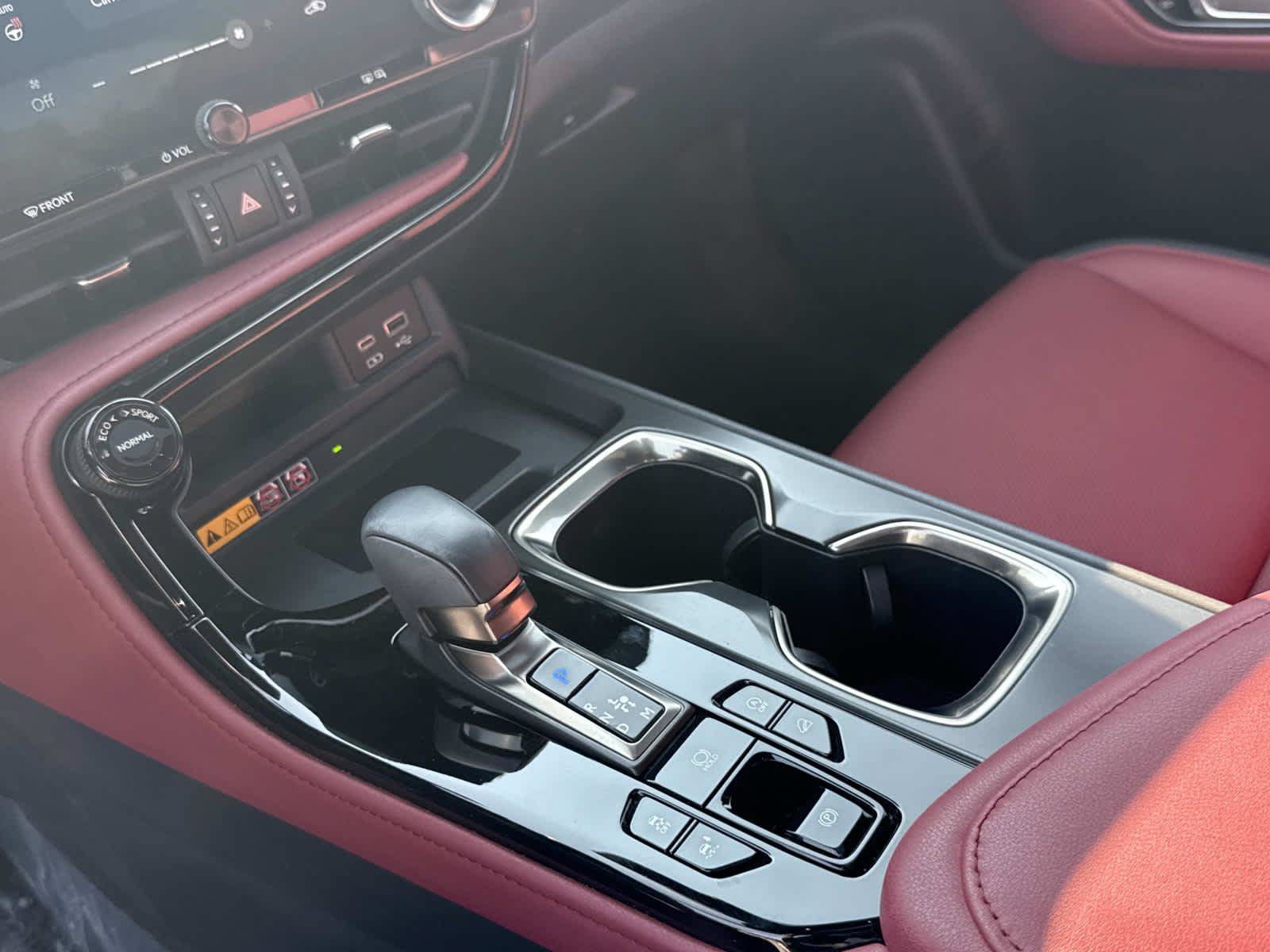Used 2023 Lexus NX 350 AWD image 21