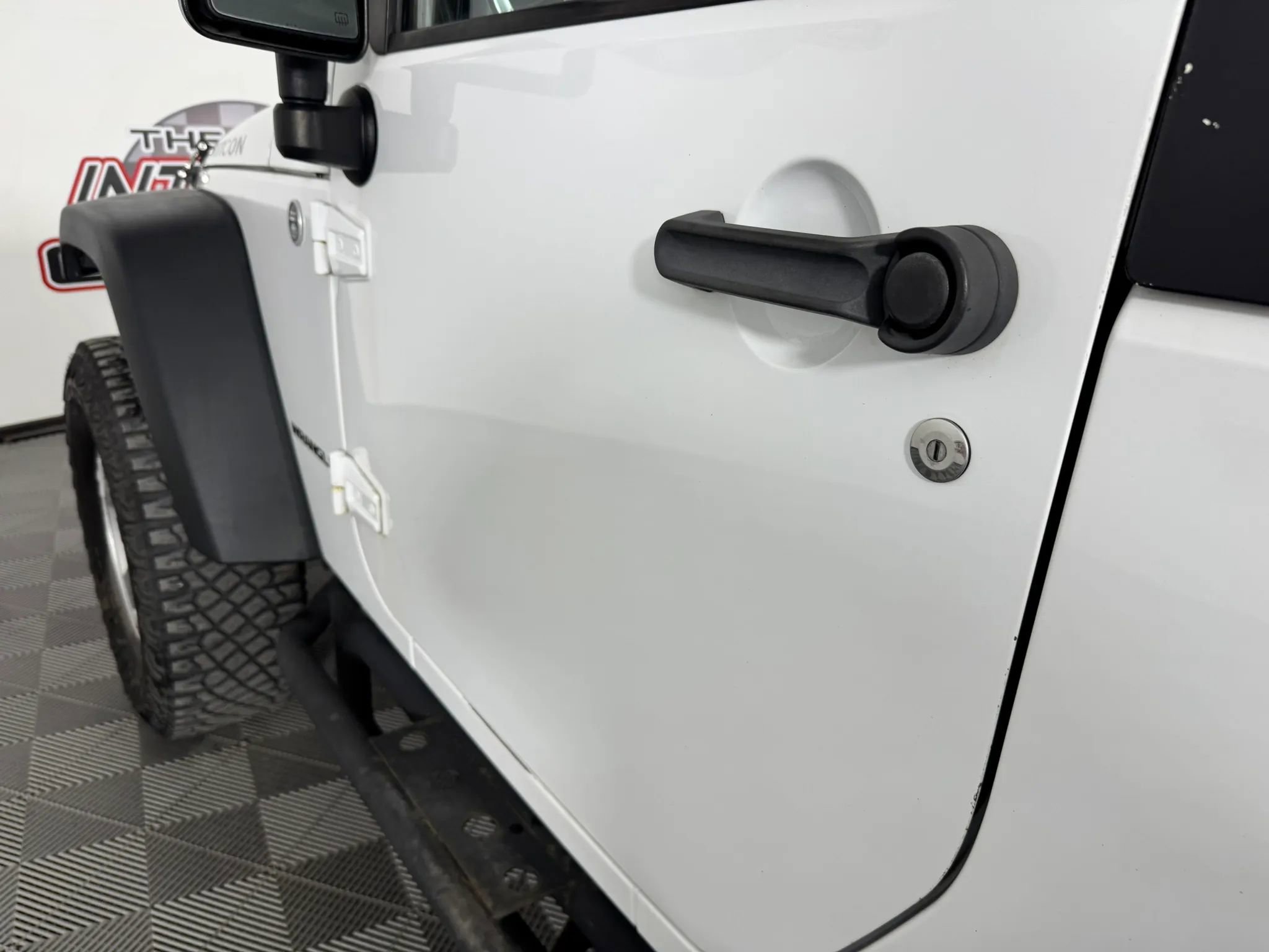 Used 2011 Jeep Wrangler Rubicon w/ Dual Top Group AWD/4WD image 22