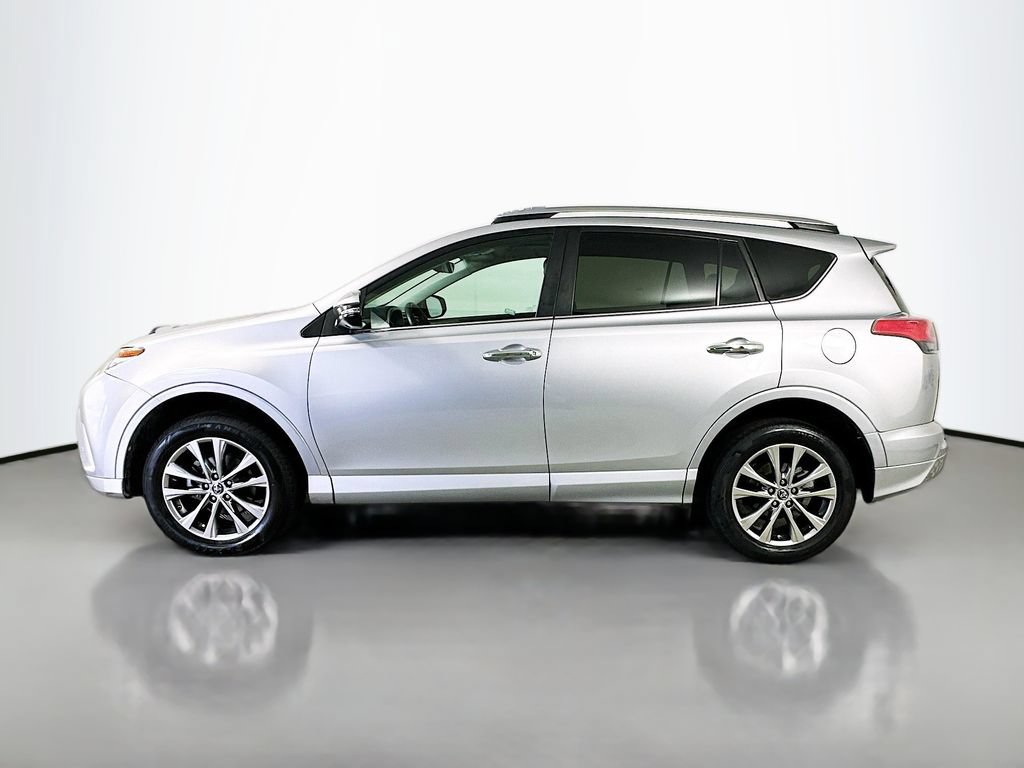 Used 2017 Toyota RAV4 Platinum FWD image 4