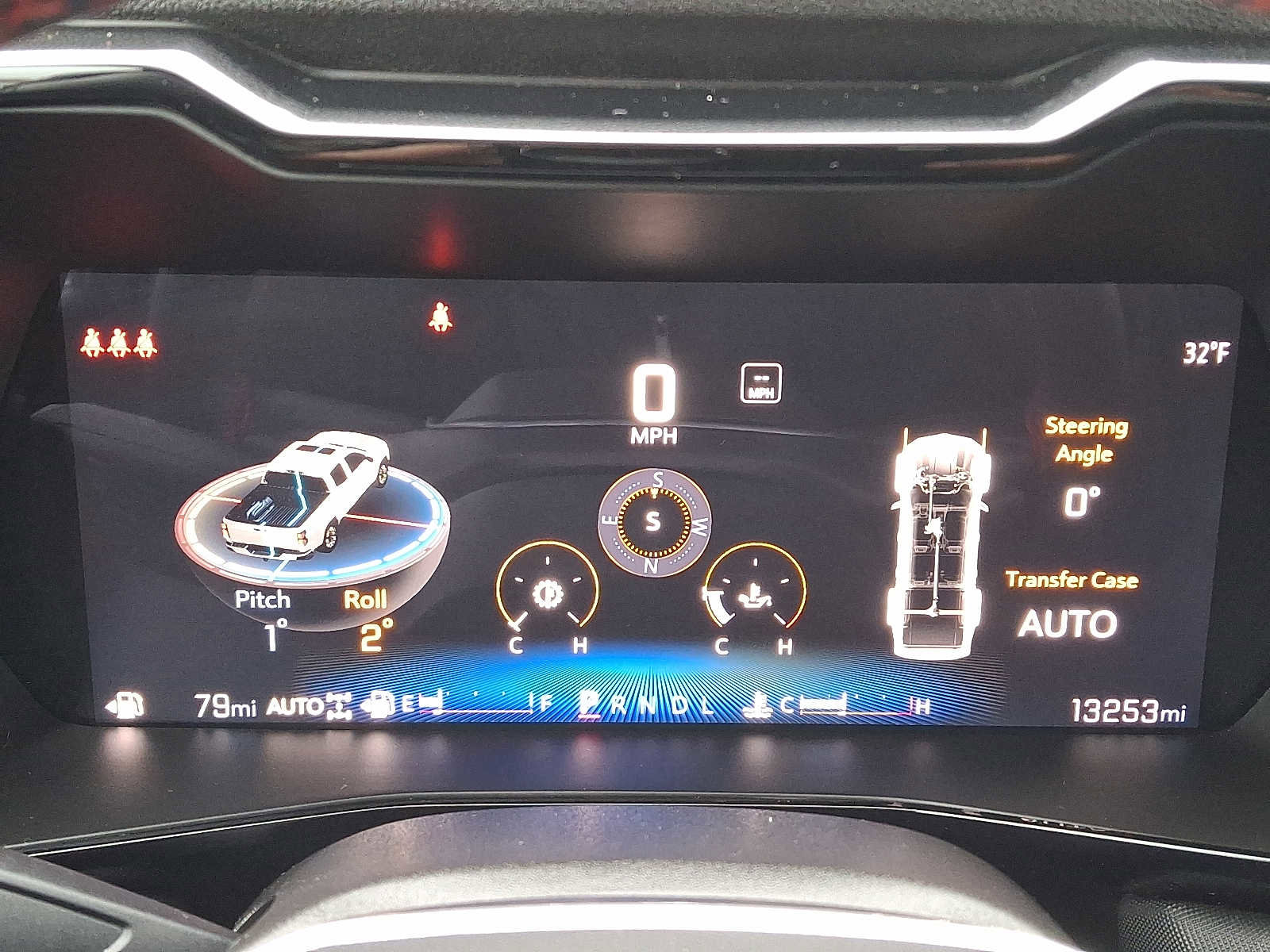 Used 2024 Chevrolet Colorado Z71 w/ Z71 Convenience Package 2 image 21