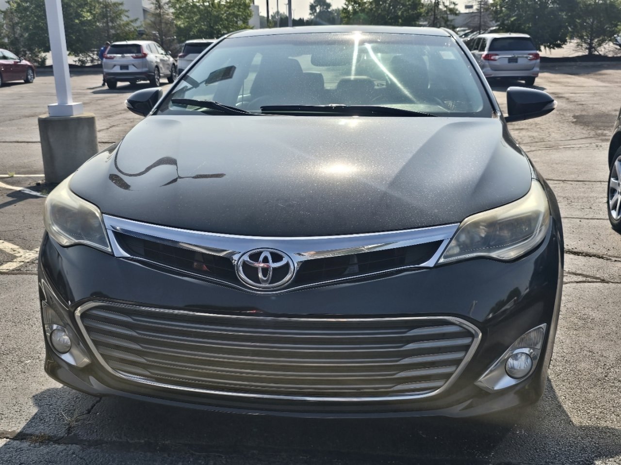 Used 2013 Toyota Avalon XLE Touring FWD image 2