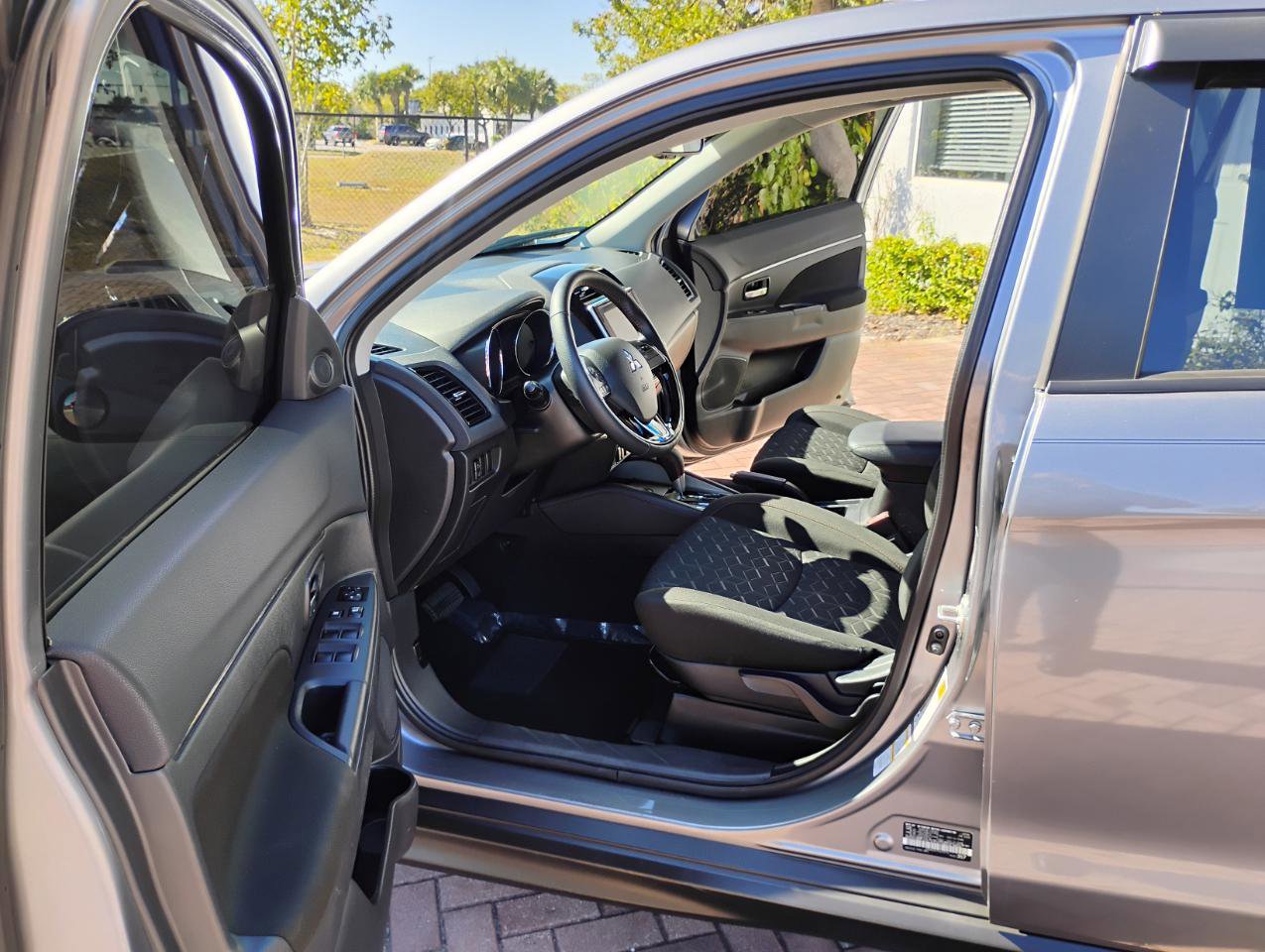 Used 2023 Mitsubishi Outlander Sport LE image 45