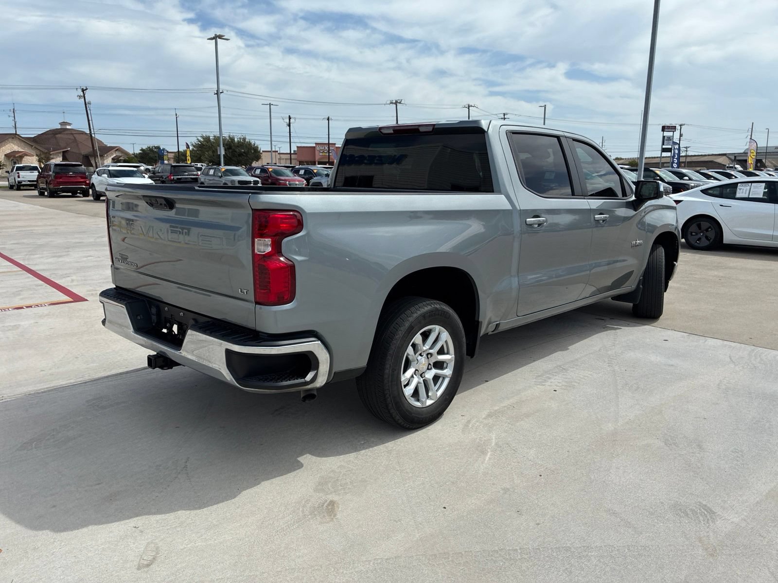 Used 2024 Chevrolet Silverado 1500 LT w/ Protection Package RWD image 3