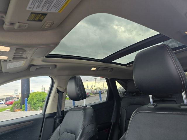 Used 2020 Ford Escape Titanium AWD/4WD image 12