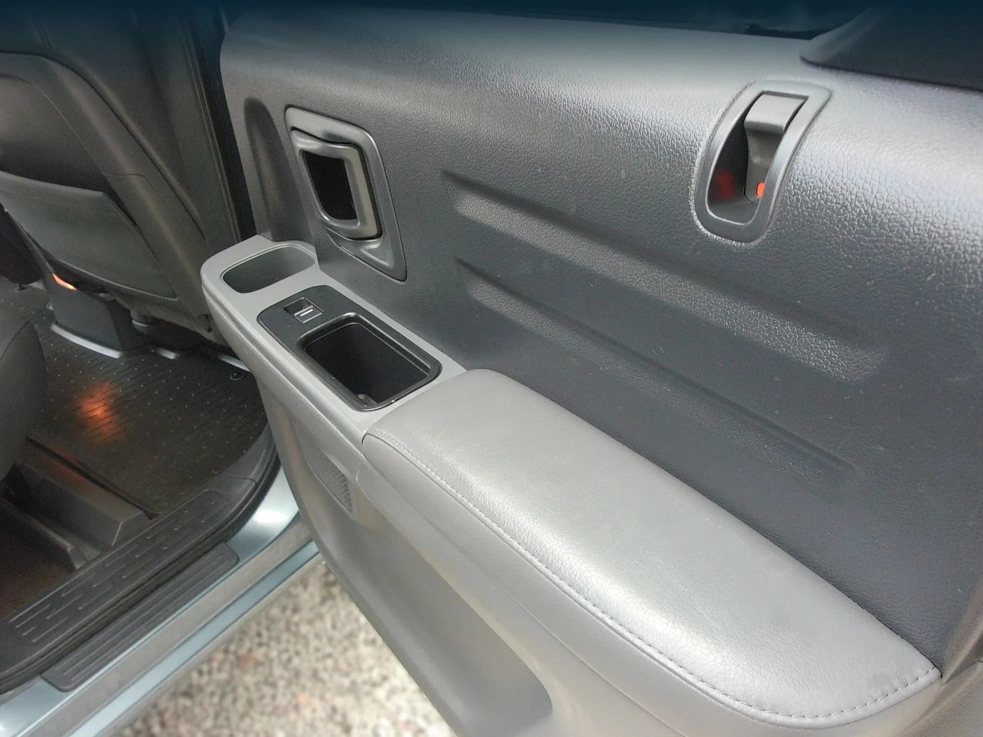 Used 2007 Honda Ridgeline RTL image 33