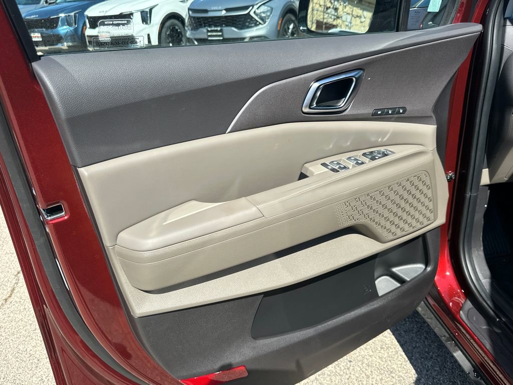 New 2026 Kia Carnival EX image 10