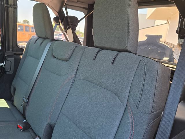 New 2026 Jeep Wrangler Unlimited Rubicon w/ Safety Group AWD/4WD image 28