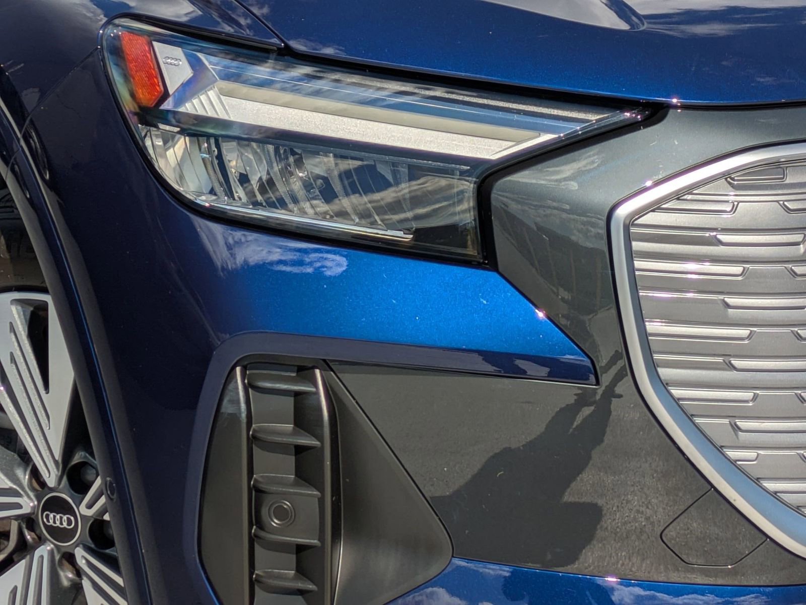 Used 2023 Audi Q4 e-tron Premium Plus w/ Premium Plus image 24