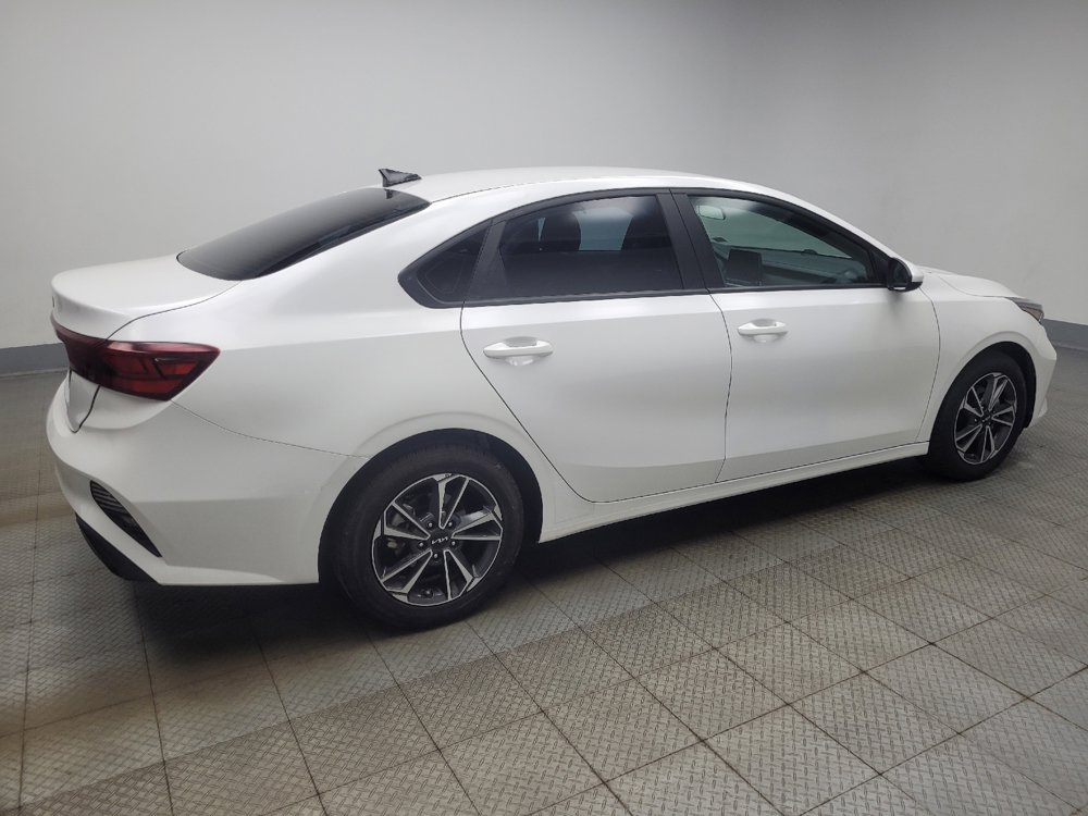 Used 2023 Kia Forte LXS image 10