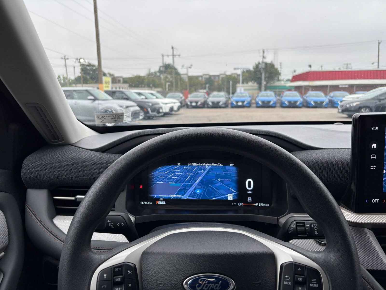 Used 2026 Ford Explorer Active AWD/4WD image 35