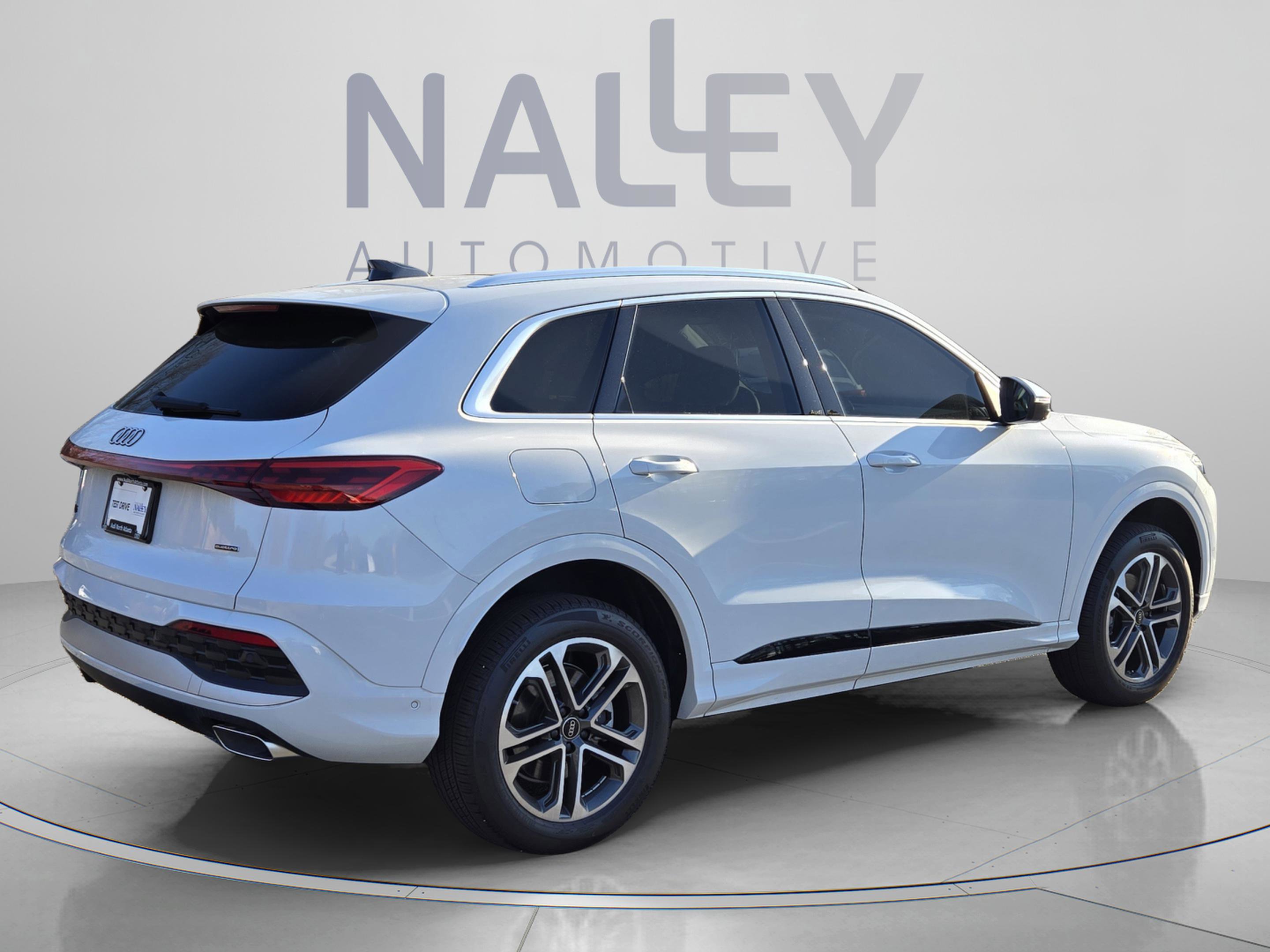 New 2025 Audi Q5 Premium AWD/4WD image 6