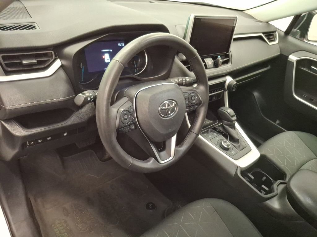 Used 2024 Toyota RAV4 AWD Hybrid w/ Weather Package image 18