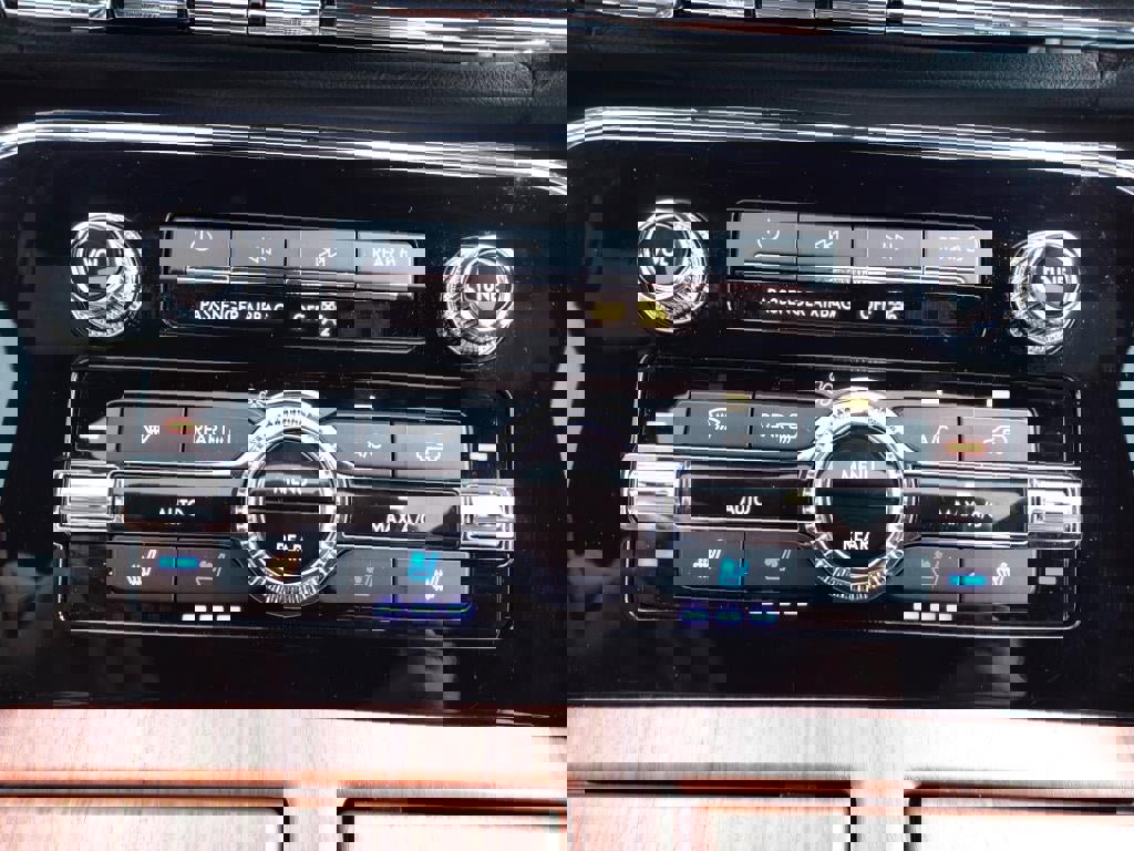 New 2023 Lincoln Navigator L Reserve image 48