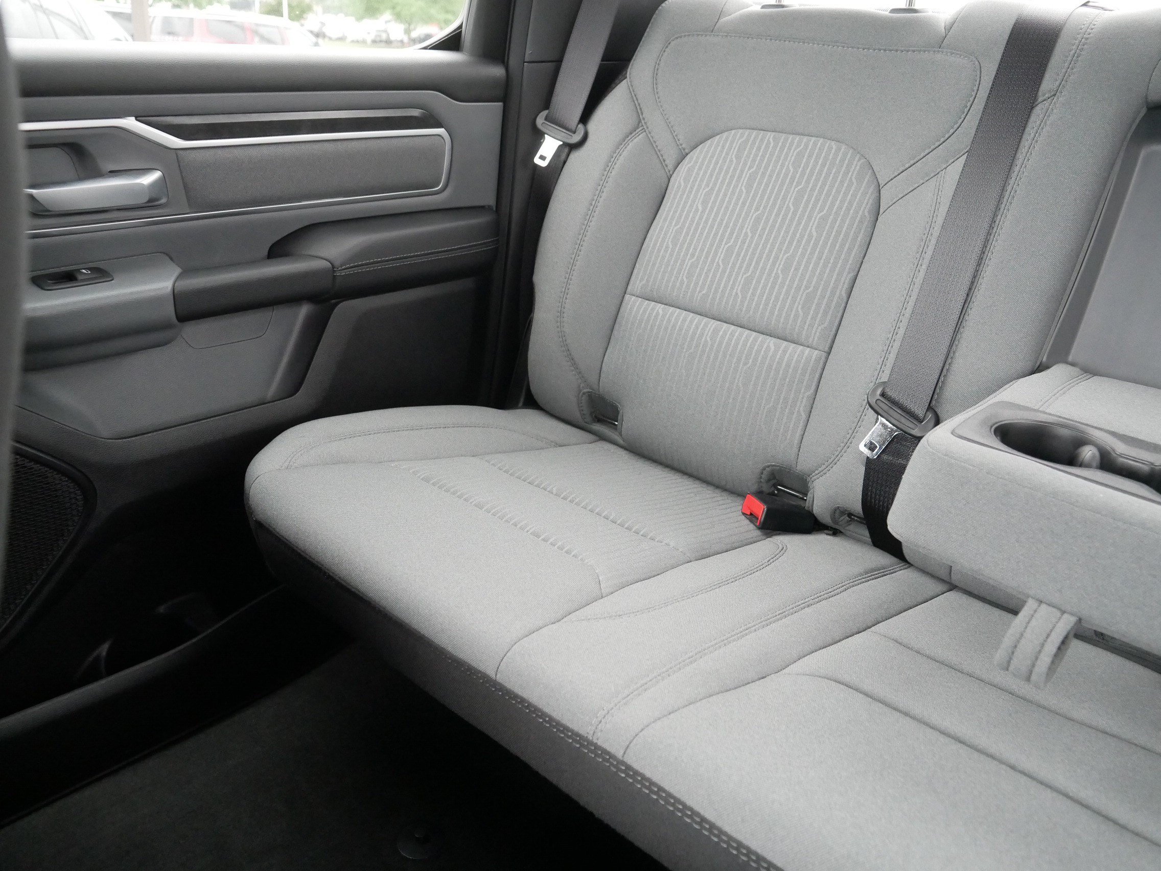 Used 2022 RAM 1500 Big Horn AWD/4WD image 12