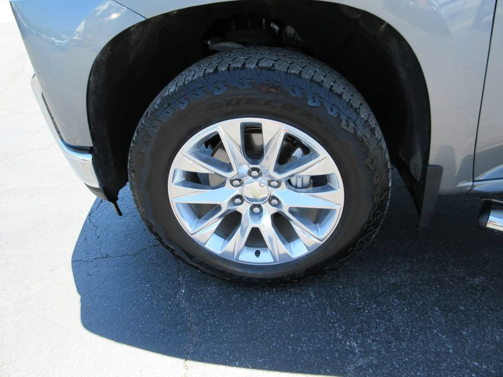 Certified 2021 Chevrolet Silverado 1500 LTZ AWD/4WD image 17