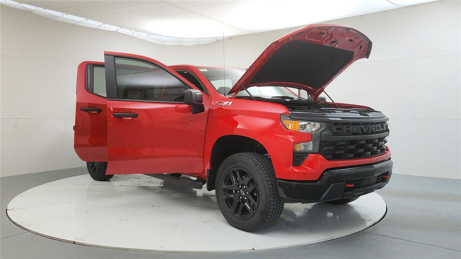 Used 2025 Chevrolet Silverado 1500 Custom Trail Boss image 9