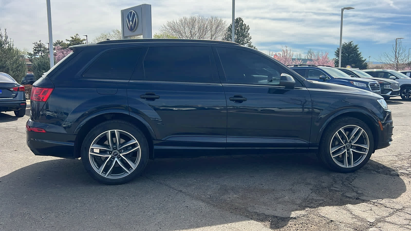 Used 2018 Audi Q7 3.0T Prestige image 4