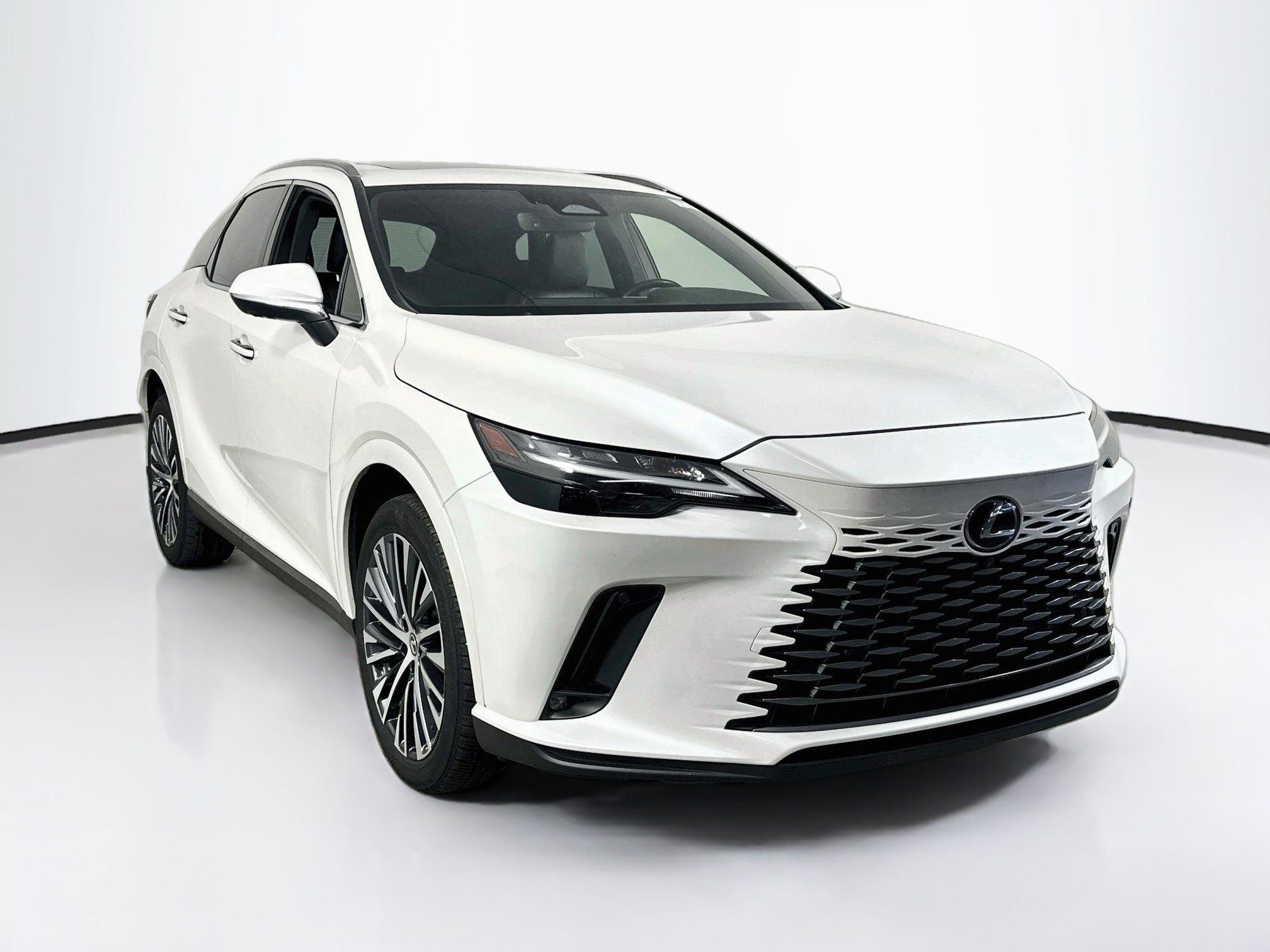 Used 2023 Lexus RX 350 Premium Plus w/ Cold Area Package FWD image 3