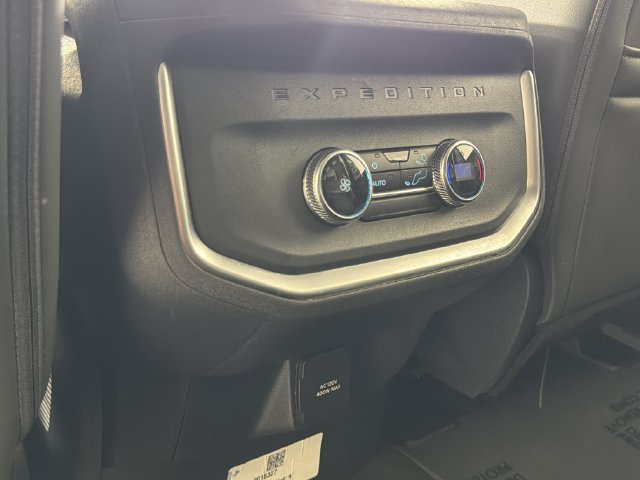 Certified 2025 Ford Expedition Active RWD image 19