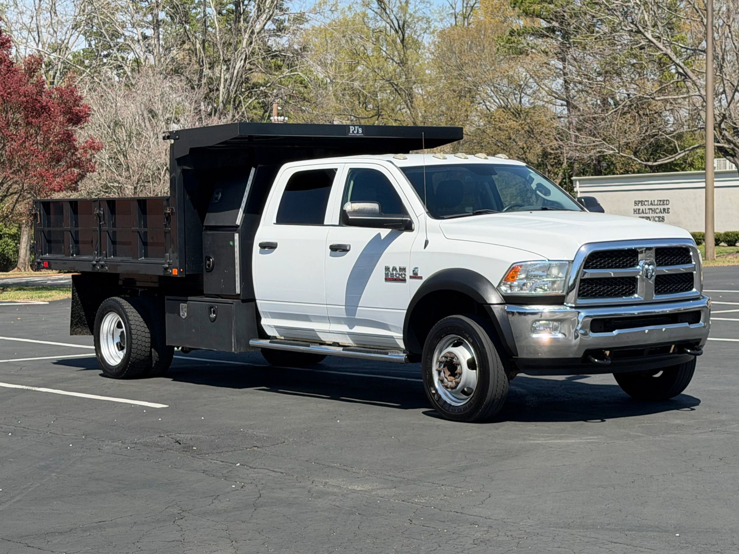 Used 2016 RAM 5500 Tradesman image 6