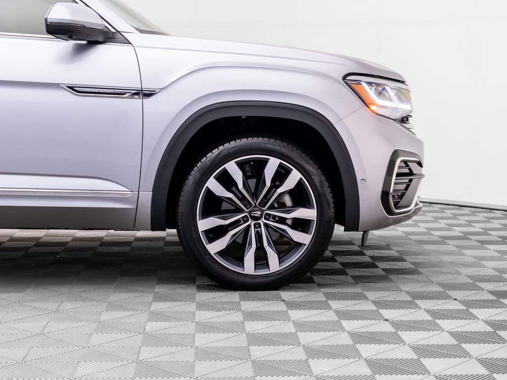 Used 2023 Volkswagen Atlas Cross Sport SEL Premium R-Line AWD/4WD image 37