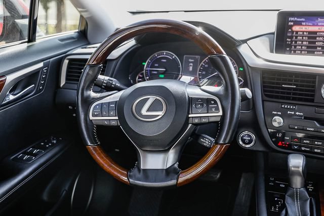 Used 2018 Lexus RX 450hL Premium w/ Premium Package AWD/4WD image 14
