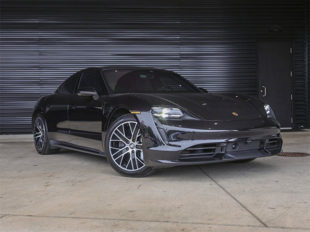 Certified 2020 Porsche Taycan Turbo image 9