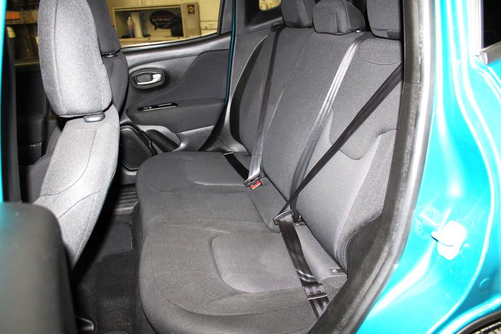 Used 2020 Jeep Renegade Sport w/ Sport Appearance Group image 25