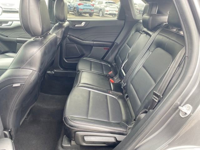 Used 2023 Ford Escape Platinum AWD/4WD image 14
