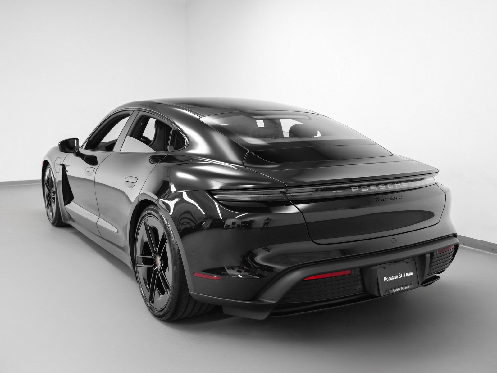 New 2026 Porsche Taycan image 3