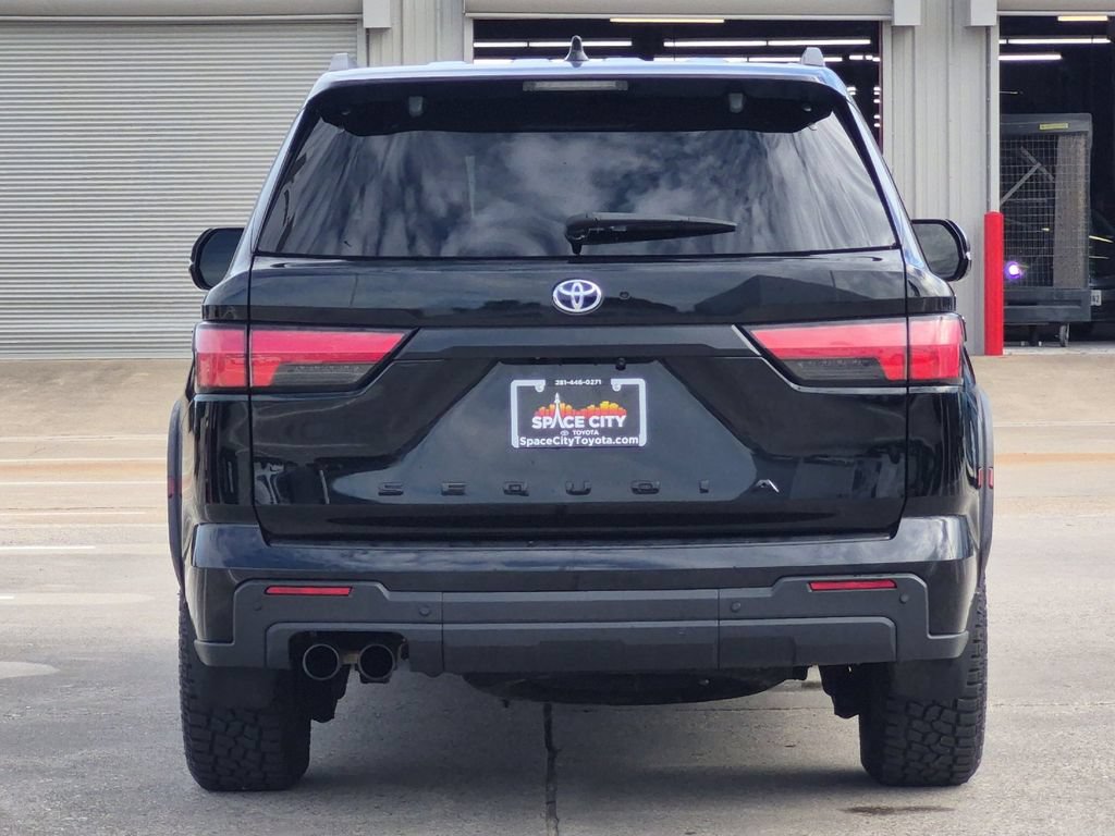 Used 2023 Toyota Sequoia TRD Pro AWD/4WD image 5