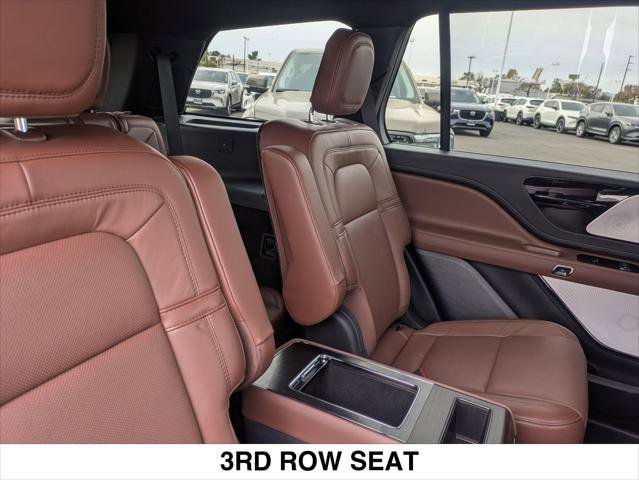 Used 2025 Lincoln Aviator Reserve w/ Equipment Group 201A AWD/4WD image 25