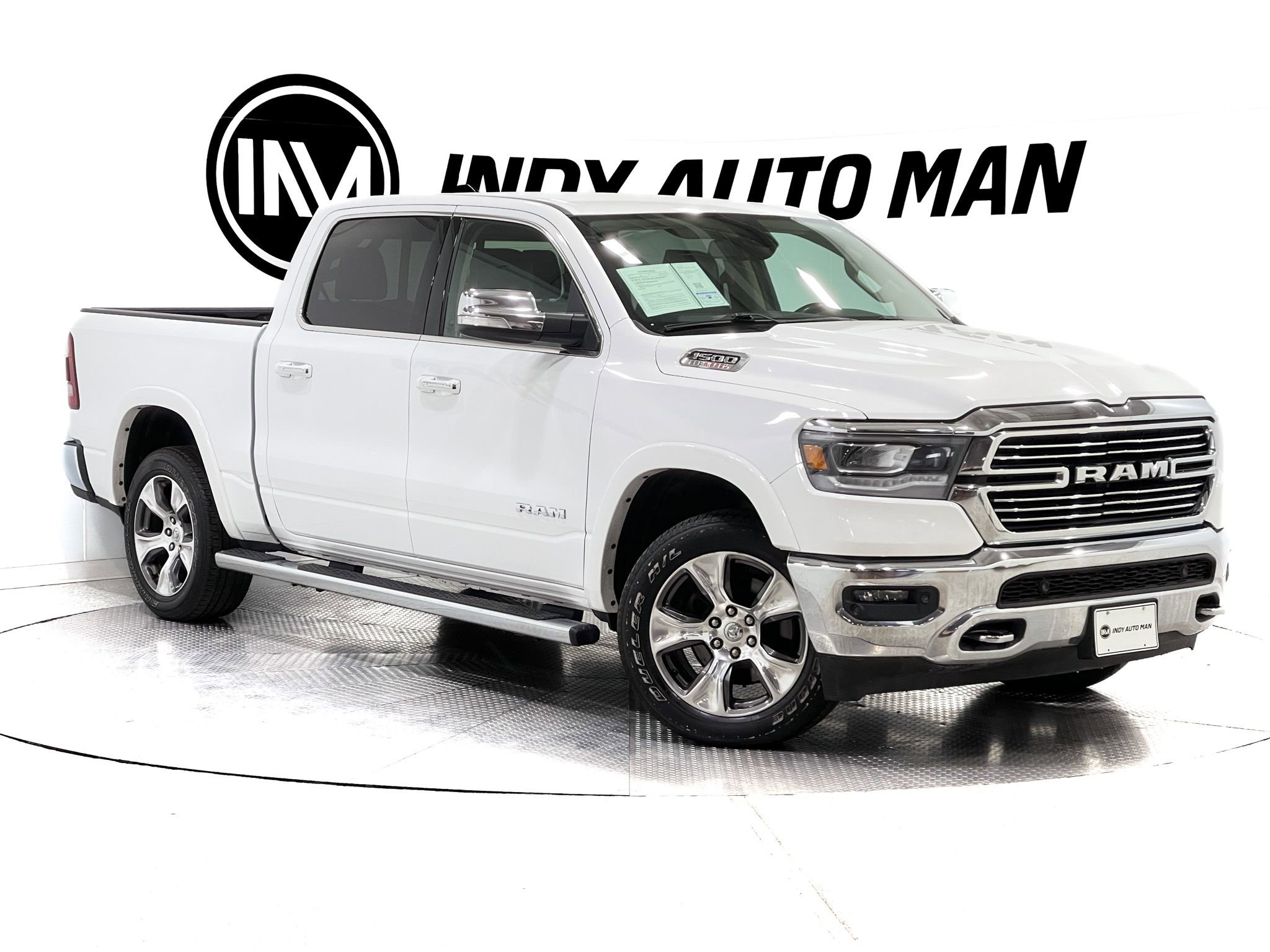 Used 2020 RAM 1500 Laramie AWD/4WD image 2