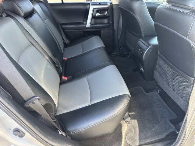 Used 2021 Toyota 4Runner SR5 Premium w/ Moonroof Package AWD/4WD image 34
