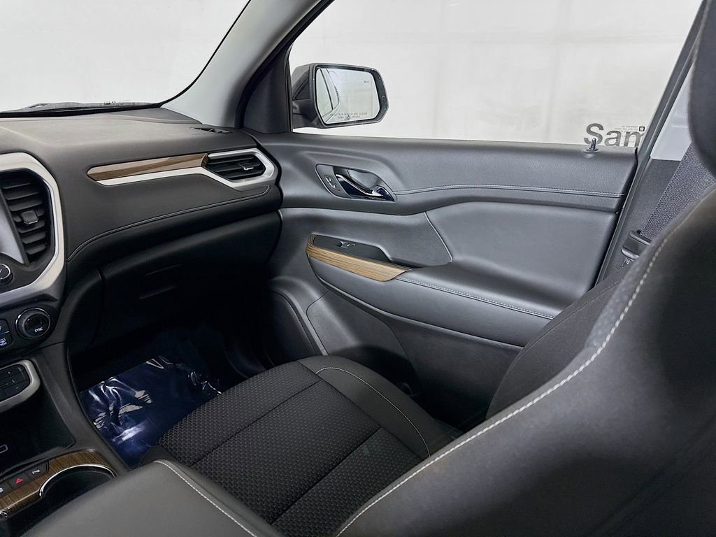 Used 2023 GMC Acadia SLE w/ Driver Convenience Package image 25