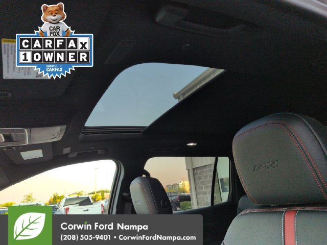 Used 2024 Chevrolet Traverse RS AWD/4WD image 23