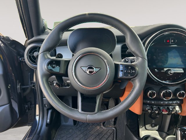 Used 2023 MINI Cooper S FWD image 12