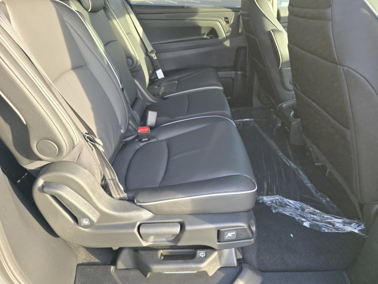 New 2026 Honda Odyssey Touring image 20