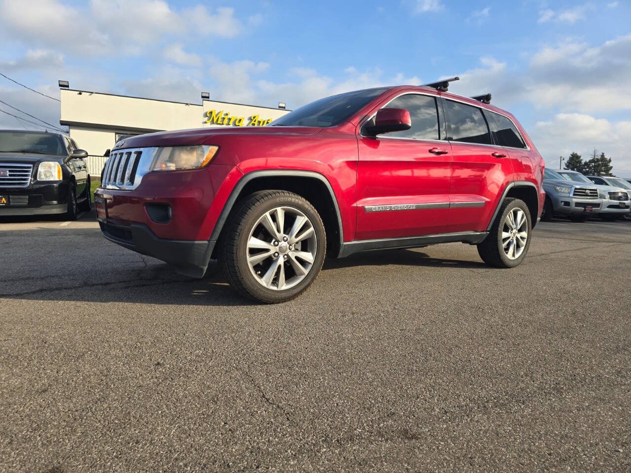 Used 2013 Jeep Grand Cherokee Laredo AWD/4WD image 41