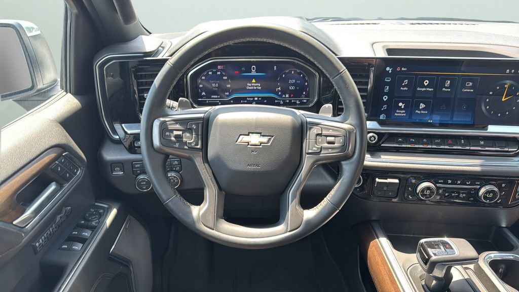 Used 2024 Chevrolet Silverado 1500 High Country w/ High Country Premium Package AWD/4WD image 21