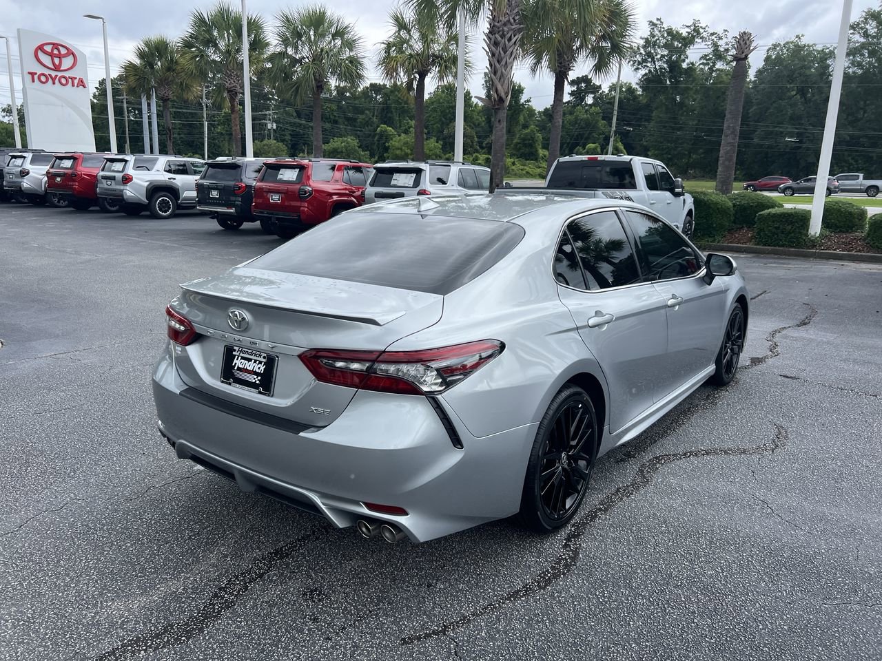 Used 2022 Toyota Camry XSE w/ Carpet Mat Package (TMS) FWD image 10
