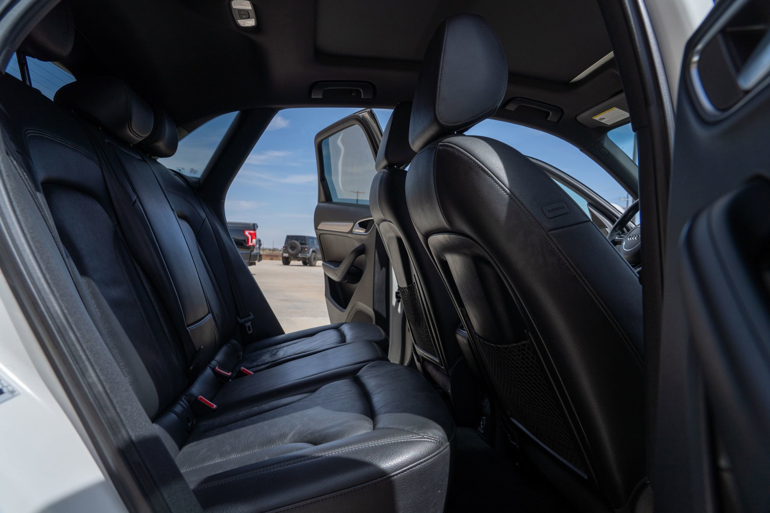 Used 2017 Audi Q3 2.0T Premium Plus w/ Premium Plus Package FWD image 11