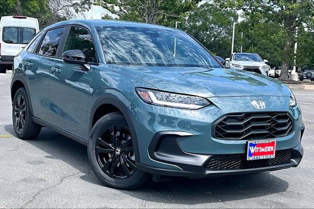New 2027 Honda HR-V Sport image 2